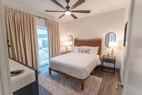 Colony Suites