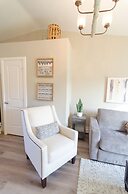 Colony Suites
