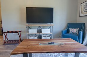 Colony Suites