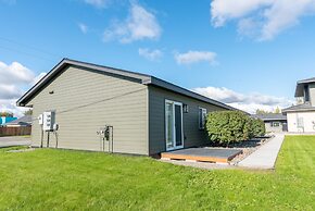 Colony Suites