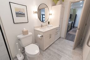 Colony Suites