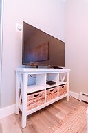 Colony Suites