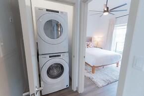 Colony Suites
