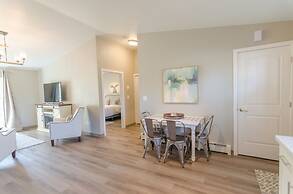 Colony Suites