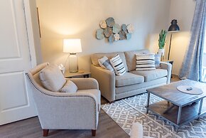 Colony Suites
