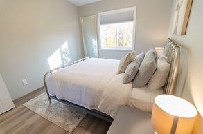 Colony Suites