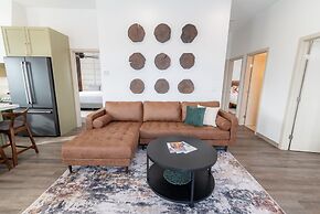 Colony Suites
