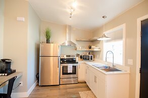 Colony Suites