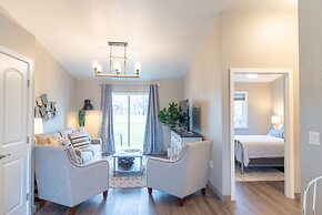 Colony Suites