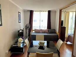 UH ApartHotel Lastarria 70