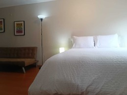 UH ApartHotel Lastarria 70