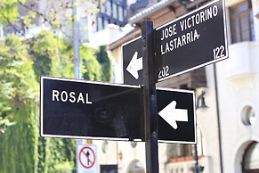 UH ApartHotel Lastarria 70