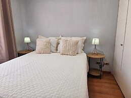 UH ApartHotel Lastarria 70