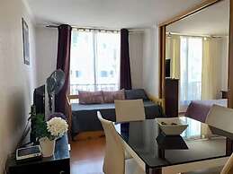 UH ApartHotel Lastarria 70
