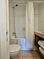 UH ApartHotel Lastarria 70