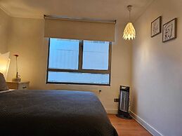 UH ApartHotel Lastarria 70