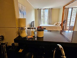 UH ApartHotel Lastarria 70