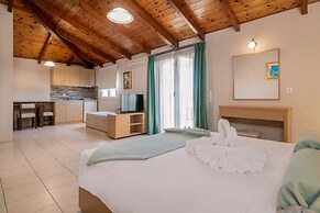 Plaka Sungrace Studios & Apartments