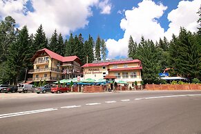 Hanul Cotul Donului