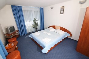 Hanul Cotul Donului