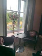 Peniarth Arms Hotel