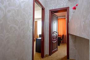 Silk Road Hotel