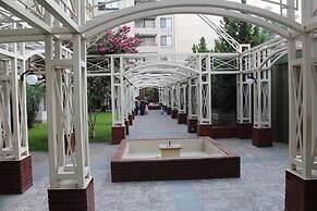 UH ApartHotel Lastarria 104