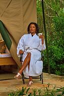 Mara Big Five Lodge
