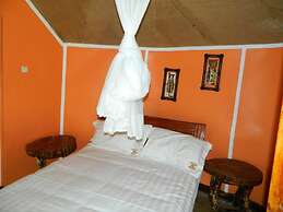 Lalanasi Lodge