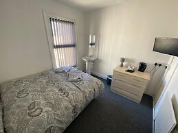 Honley Hotel