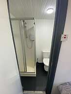 Honley Hotel