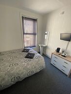 Honley Hotel