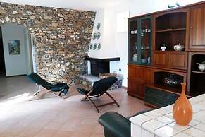Villa Sarolli