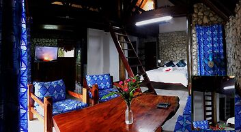 Treetops Lodge