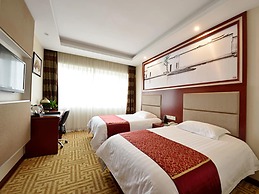 Golden Oasis Hotel