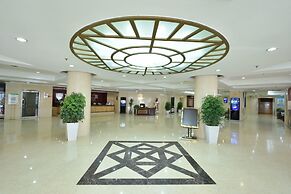 Golden Oasis Hotel