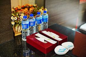 Happy Hotel