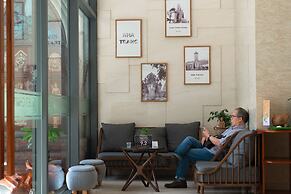 Le's Cham Hotel