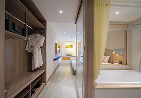 Le's Cham Hotel