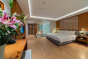 Le's Cham Hotel
