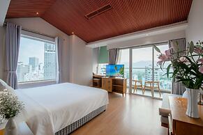 Le's Cham Hotel