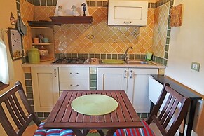 Emanuele Apartments
