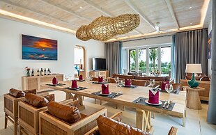 Stelia Beach Resort