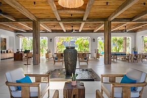 Stelia Beach Resort