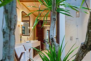 Stelia Beach Resort