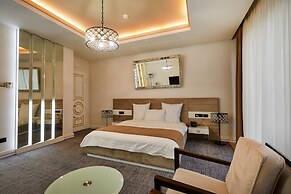 Aghababyan's Hotel