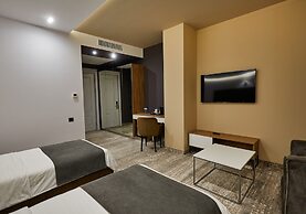 Aghababyan's Hotel