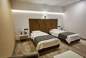 Aghababyan's Hotel