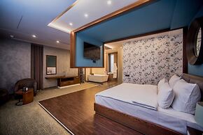 Aghababyan's Hotel
