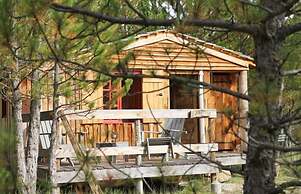 Terre des Baronnies. Cabanes